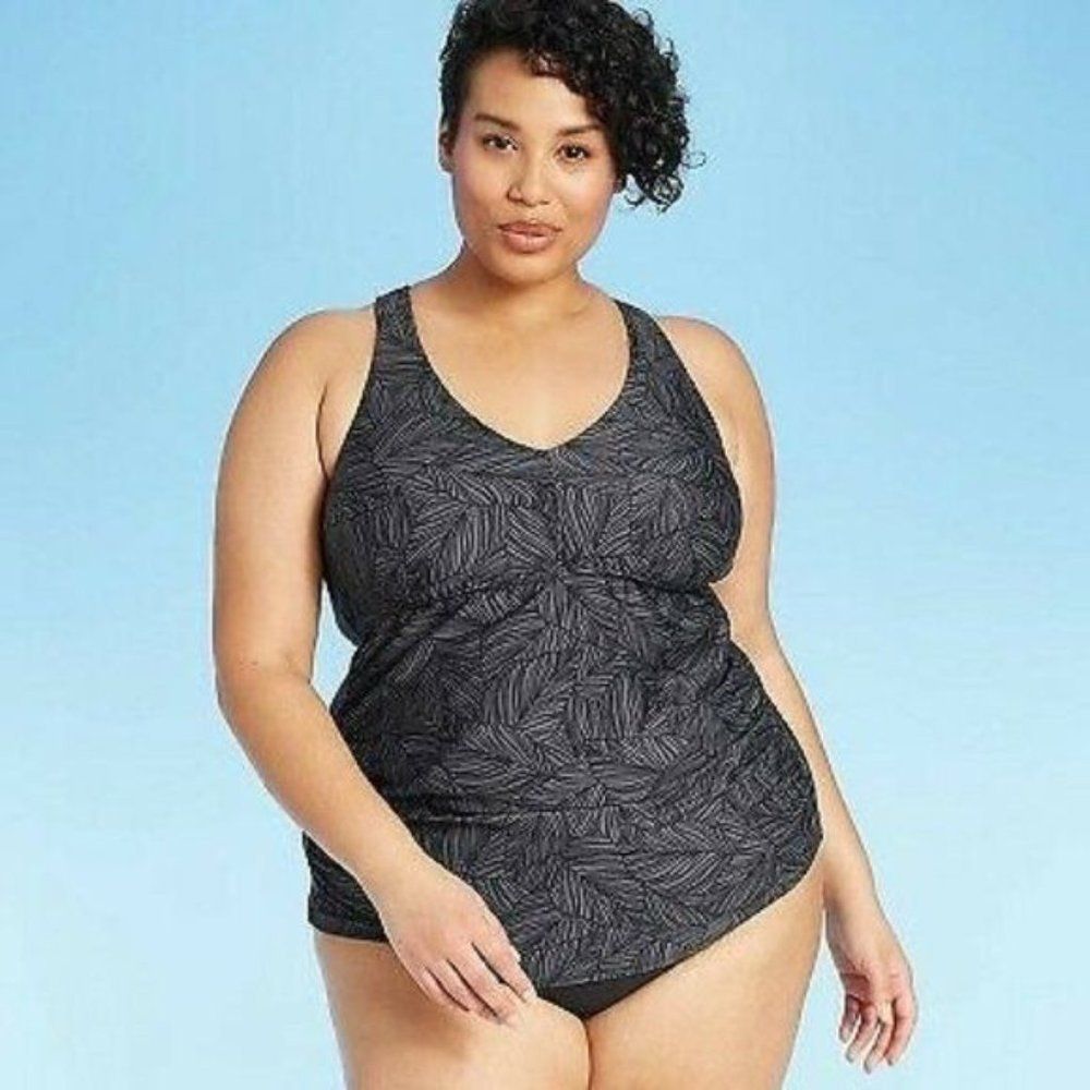 Kona Sol Tankini Top Racer Back Swimsuit Black NWT